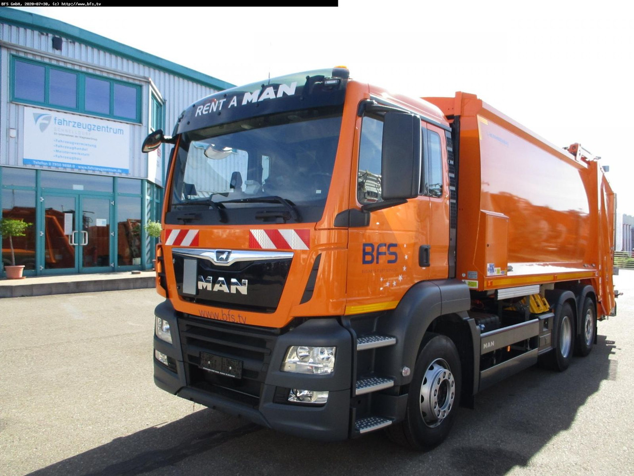 MAN TGS 28.320 6x2-4 BL HS HL Olympus 21 - Omni-DEKA - Camión de basura: foto 1 MAN TGS 28.320 6x2-4 BL HS HL Olympus 21 - Omni-DEKA - Camión de basura: foto 1