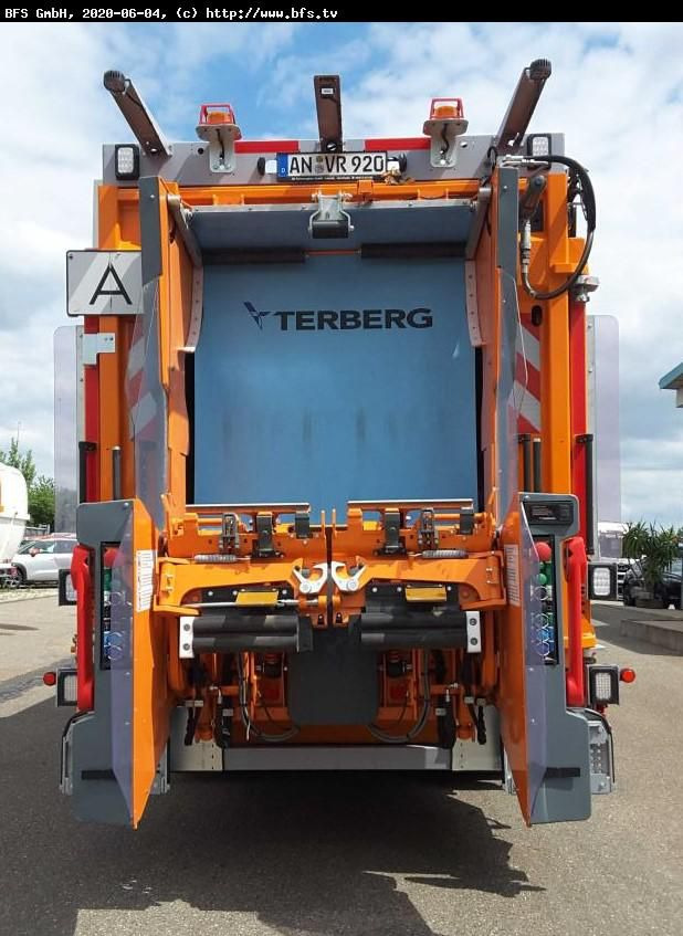 MAN TGS 28.320 6x2-4 BL HS HL Olympus 23 - Omni-DEKA - Camión de basura: foto 3 MAN TGS 28.320 6x2-4 BL HS HL Olympus 23 - Omni-DEKA - Camión de basura: foto 3