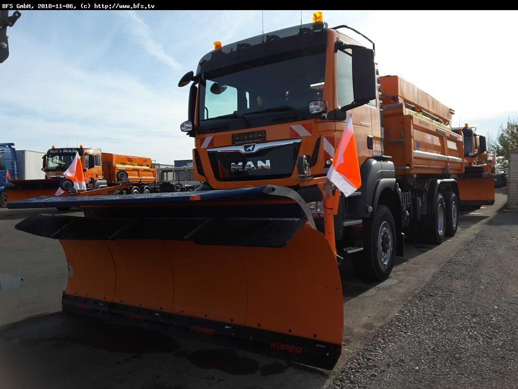 MAN TGS 28.500 6x4-4 BL 3-Seiten-Kipper, Bordmatik l - Volquete camión: foto 1 MAN TGS 28.500 6x4-4 BL 3-Seiten-Kipper, Bordmatik l - Volquete camión: foto 1