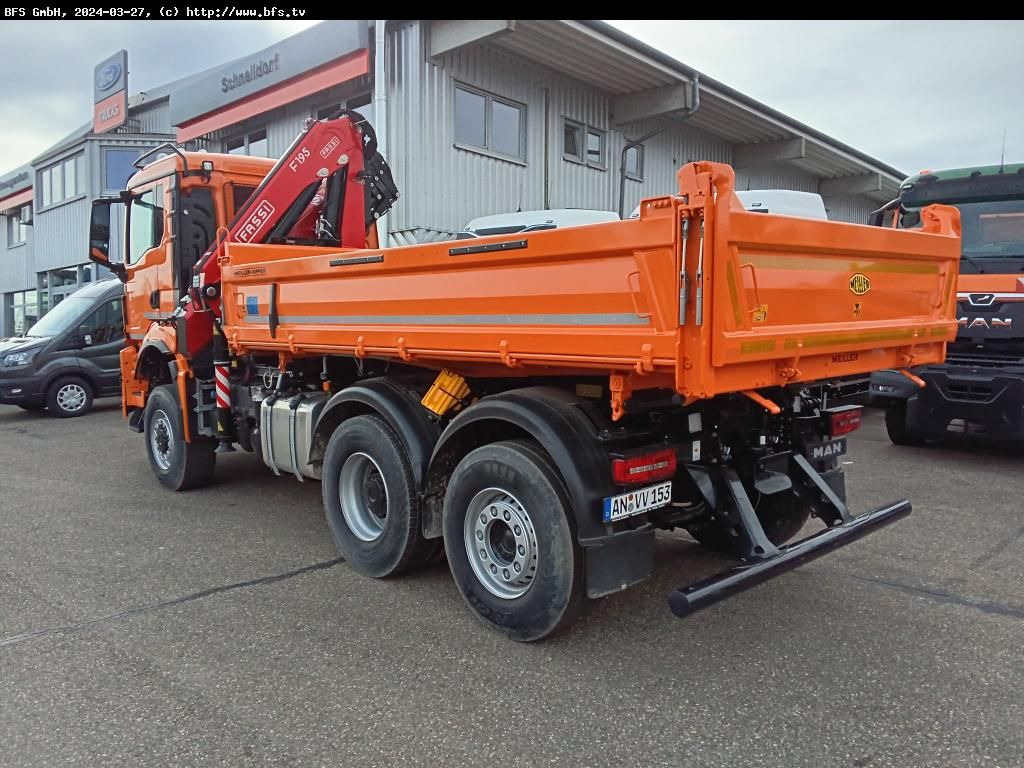 MAN TGS (TG3) 28.510 6x4-4 BL CH WiDi Fassi 15mt - Volquete camión: foto 3 MAN TGS (TG3) 28.510 6x4-4 BL CH WiDi Fassi 15mt - Volquete camión: foto 3