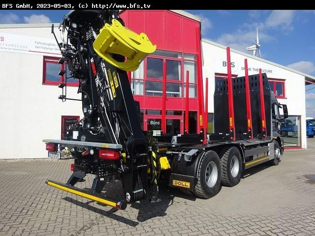 MAN TGS (TG3) 33.510 6x4 BL CH Loglift Holzladekran - Camión forestal: foto 3 MAN TGS (TG3) 33.510 6x4 BL CH Loglift Holzladekran - Camión forestal: foto 3