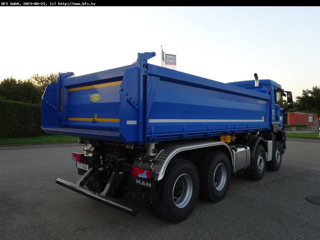 MAN TGS (TG3) 35.520 8x4 BB CH Bordmatik links, 3-Se - Volquete camión: foto 2 MAN TGS (TG3) 35.520 8x4 BB CH Bordmatik links, 3-Se - Volquete camión: foto 2