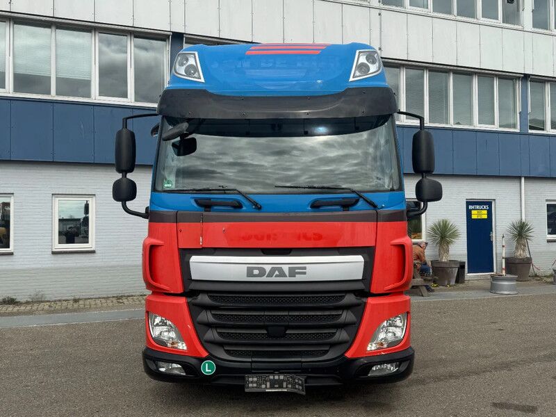 DAF CF 400 4x2 EURO 6 MEGA - Cabeza tractora: foto 2 DAF CF 400 4x2 EURO 6 MEGA - Cabeza tractora: foto 2