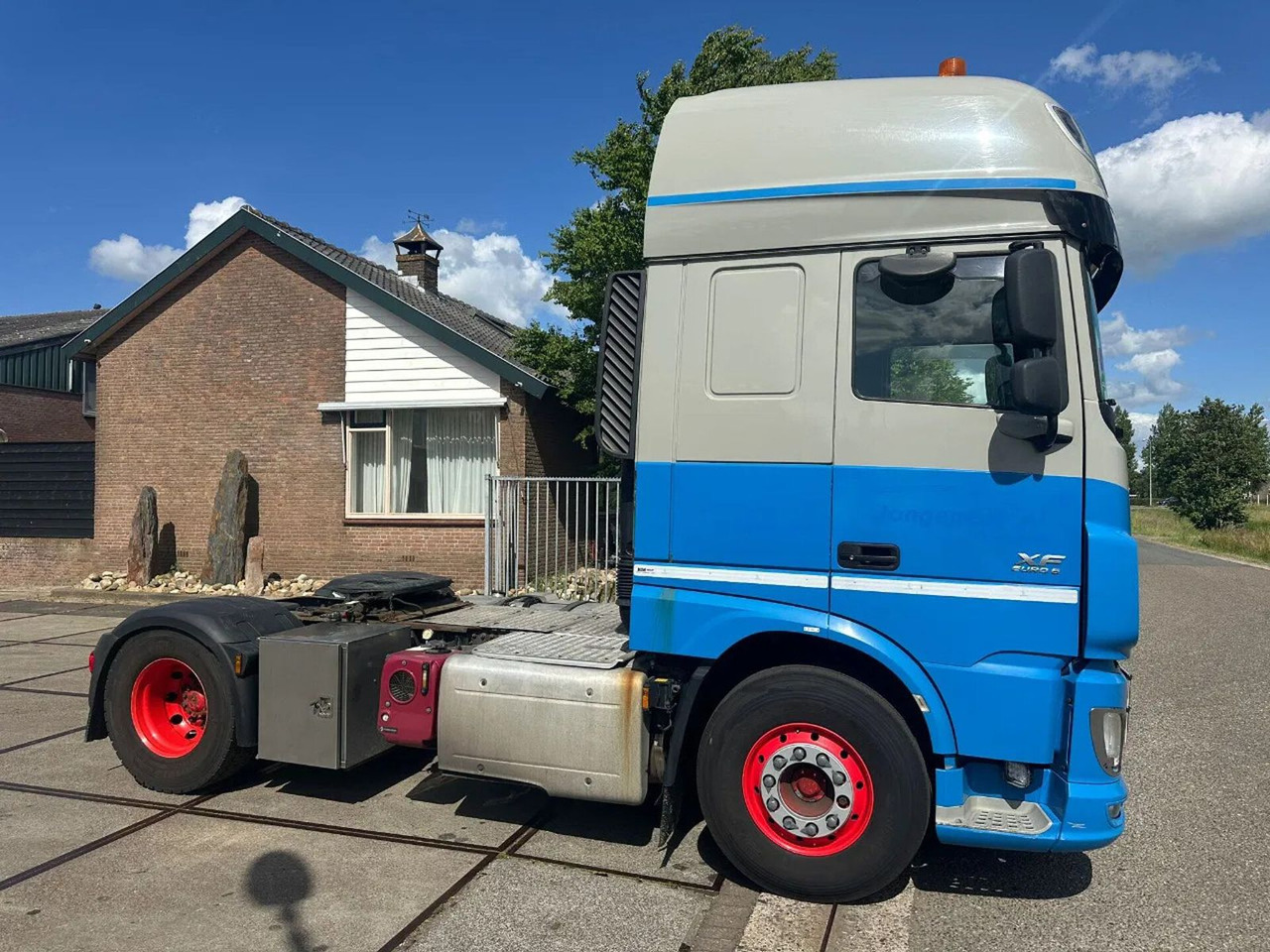 DAF XF 440 4X2 - EURO 6 + ADR + TÜV 12-2025 - Cabeza tractora: foto 4 DAF XF 440 4X2 - EURO 6 + ADR + TÜV 12-2025 - Cabeza tractora: foto 4