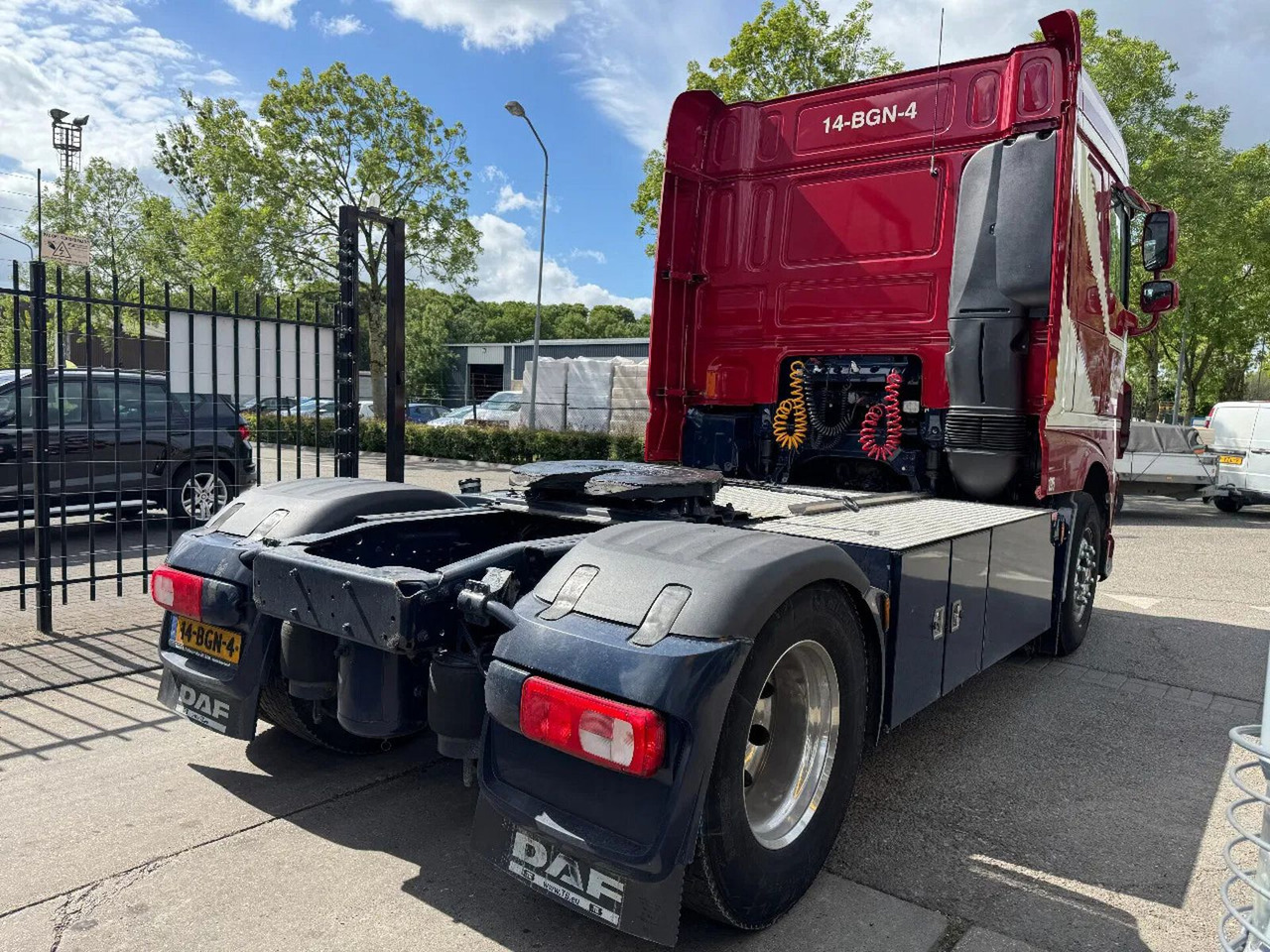 DAF XF 440 4X2 - EURO 6 + TÜV 03-2026 - Cabeza tractora: foto 4 DAF XF 440 4X2 - EURO 6 + TÜV 03-2026 - Cabeza tractora: foto 4