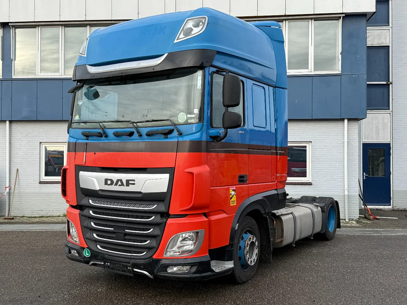 DAF XF 450 4X2 EURO 6 - MEGA - Cabeza tractora: foto 1 DAF XF 450 4X2 EURO 6 - MEGA - Cabeza tractora: foto 1