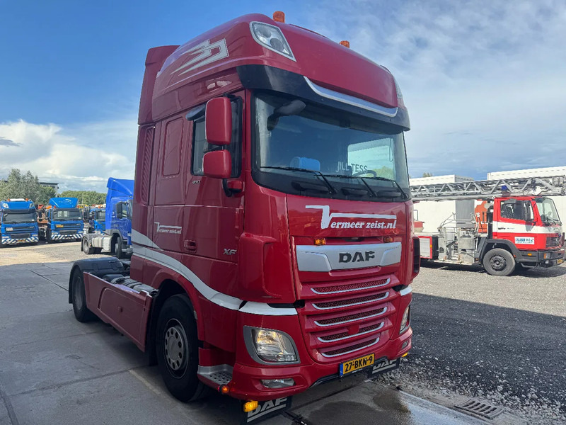 DAF XF 480 6X2 EURO 6 SKIRTS AIRCO AUTOMATIC - Cabeza tractora: foto 3 DAF XF 480 6X2 EURO 6 SKIRTS AIRCO AUTOMATIC - Cabeza tractora: foto 3