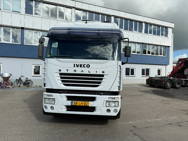 Iveco Stralis 440.43 440E43 EURO 3 MET RETARDER - Cabeza tractora: foto 4 Iveco Stralis 440.43 440E43 EURO 3 MET RETARDER - Cabeza tractora: foto 4