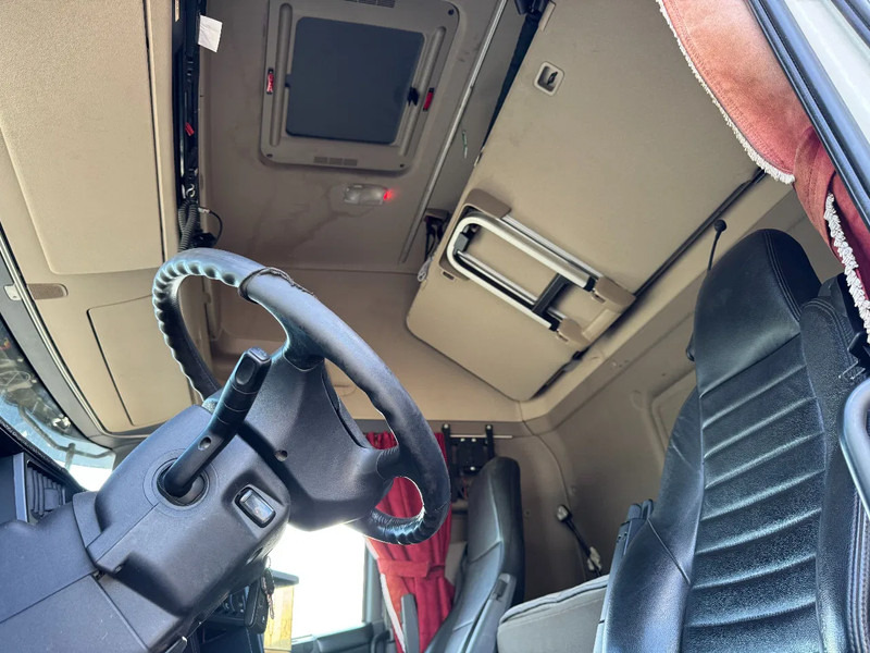 Cabeza tractora Scania R580 V8 6X2 EURO 6 LEATHER NAVI HYDRAULIC: foto 13