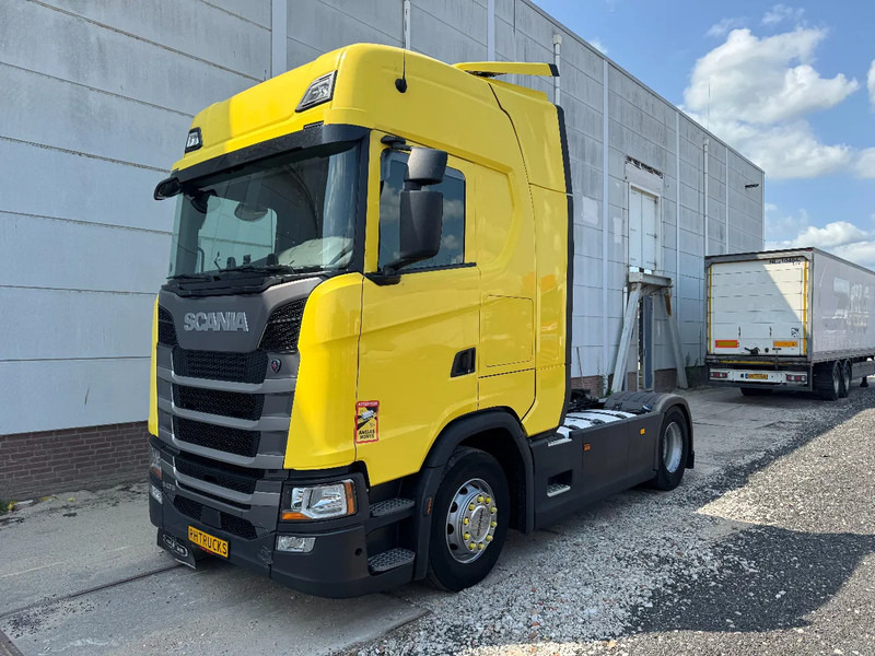 Scania S450 NGS 4X2 EURO 6 RETARDER SKIRTS SPOILERS 4 UNITS AVAILABLE - Cabeza tractora: foto 4 Scania S450 NGS 4X2 EURO 6 RETARDER SKIRTS SPOILERS 4 UNITS AVAILABLE - Cabeza tractora: foto 4