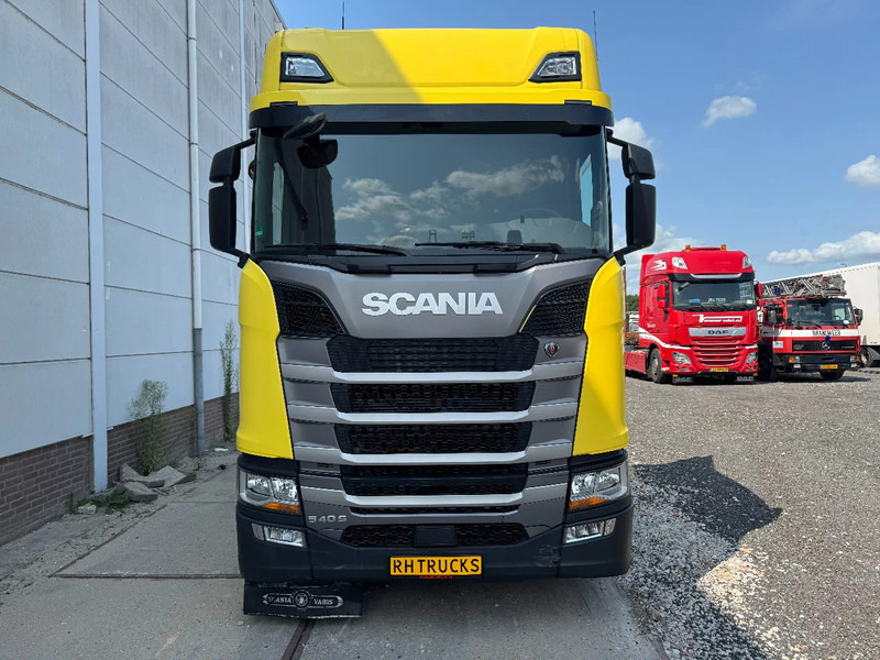 Scania S450 NGS 4X2 EURO 6 RETARDER SKIRTS SPOILERS 4 UNITS AVAILABLE - Cabeza tractora: foto 4 Scania S450 NGS 4X2 EURO 6 RETARDER SKIRTS SPOILERS 4 UNITS AVAILABLE - Cabeza tractora: foto 4