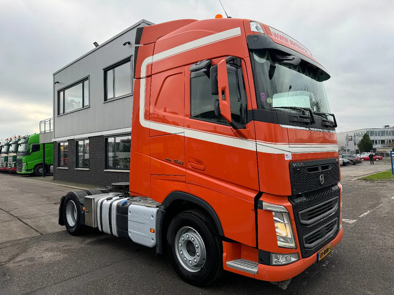 Volvo FH 460 4X2 EURO 6 PARK COOL TÜV TILL 10-2025 - Cabeza tractora: foto 3 Volvo FH 460 4X2 EURO 6 PARK COOL TÜV TILL 10-2025 - Cabeza tractora: foto 3