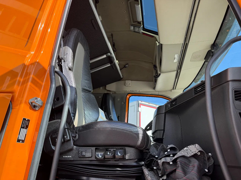 Cabeza tractora Volvo FH 540, 8X4, 666274 KM, INTARDER TUV 24-02-2026: foto 9