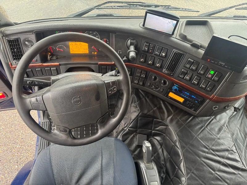 Cabeza tractora Volvo FM 480 8X2 FASSI 1300AXP28 EURO 5: foto 16 Cabeza tractora Volvo FM 480 8X2 FASSI 1300AXP28 EURO 5: foto 16