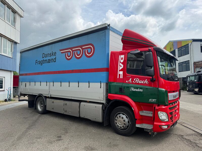 DAF CF 330 4X2 EURO 6 SCHUIFZEIL + ZEPRO LIFT 2500 KG - Camión caja cerrada: foto 3 DAF CF 330 4X2 EURO 6 SCHUIFZEIL + ZEPRO LIFT 2500 KG - Camión caja cerrada: foto 3