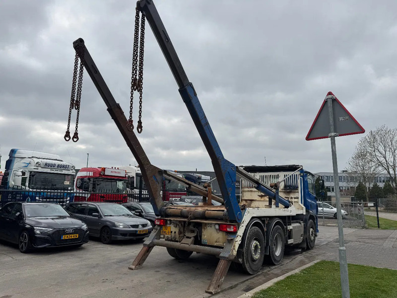 DAF CF 400 6X2 - EURO 6 + VDL P-18 + REMOTE + LIFT AXLE - Portacontenedor de cadenas camión: foto 4 DAF CF 400 6X2 - EURO 6 + VDL P-18 + REMOTE + LIFT AXLE - Portacontenedor de cadenas camión: foto 4
