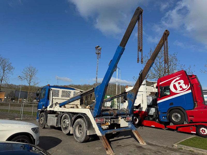 DAF CF 400 6X2 - EURO 6 + VDL P-18 + REMOTE + LIFT AXLE - Portacontenedor de cadenas camión: foto 5 DAF CF 400 6X2 - EURO 6 + VDL P-18 + REMOTE + LIFT AXLE - Portacontenedor de cadenas camión: foto 5