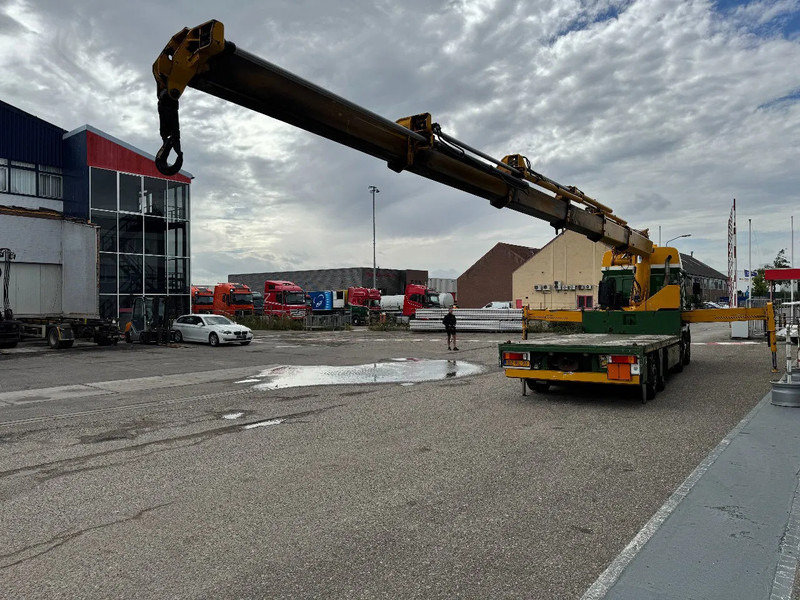 DAF CF 85.410 8X2 HIAB 422EP5 + REMOTE CONTROL - Camión grúa: foto 5 DAF CF 85.410 8X2 HIAB 422EP5 + REMOTE CONTROL - Camión grúa: foto 5