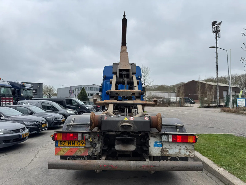 DAF CF 85 6X2 - EURO 5 + VDL HOOK + LIFT AXLE + TÜV 10-2025 - Multibasculante camión: foto 4 DAF CF 85 6X2 - EURO 5 + VDL HOOK + LIFT AXLE + TÜV 10-2025 - Multibasculante camión: foto 4