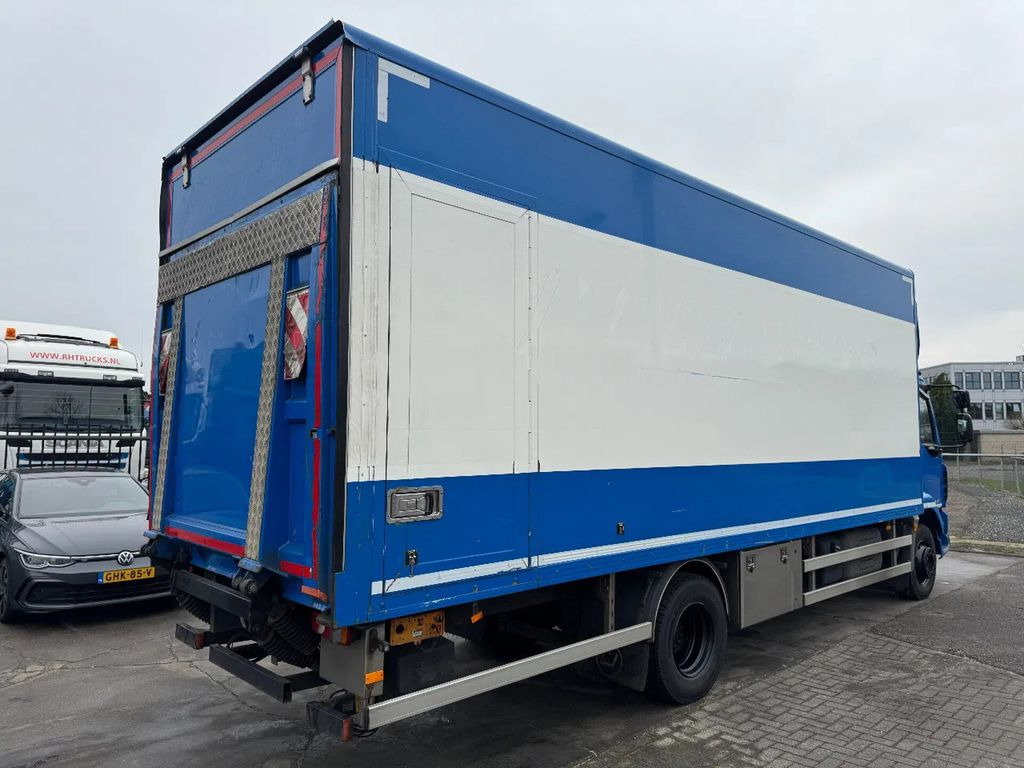 DAF LF 180 4X2 - EURO 6 + DHOLLANDIA LIFT + TÜV 09-2 - Camión caja cerrada: foto 4 DAF LF 180 4X2 - EURO 6 + DHOLLANDIA LIFT + TÜV 09-2 - Camión caja cerrada: foto 4