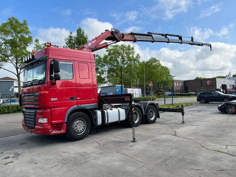 DAF XF 105.460 6X4 EURO 5 + HMF 4220 K6 + REMOTE CONTROL + RETARDER - Camión grúa: foto 3 DAF XF 105.460 6X4 EURO 5 + HMF 4220 K6 + REMOTE CONTROL + RETARDER - Camión grúa: foto 3