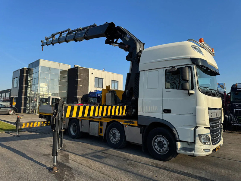 DAF XF 460 8X2 - EURO 6 + HIAB 855 EP-6 + REMOTE + STEERING AXLE - Camión caja abierta, Camión grúa: foto 1 DAF XF 460 8X2 - EURO 6 + HIAB 855 EP-6 + REMOTE + STEERING AXLE - Camión caja abierta, Camión grúa: foto 1