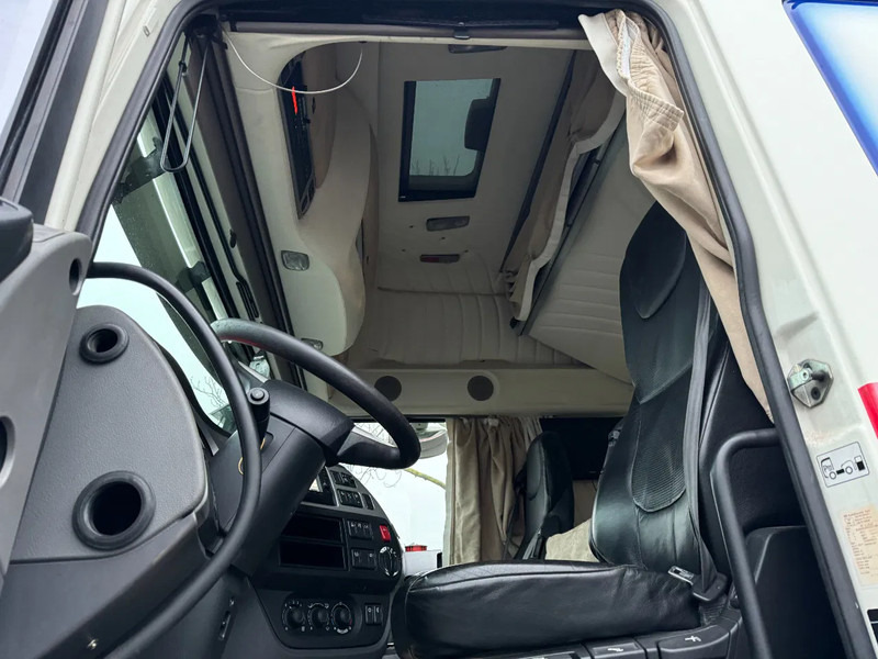 Camión caja cerrada DAF XF 510 6X2 - EURO 6 + RETARDER + ZEPRO LIFT + REMOTE: foto 14