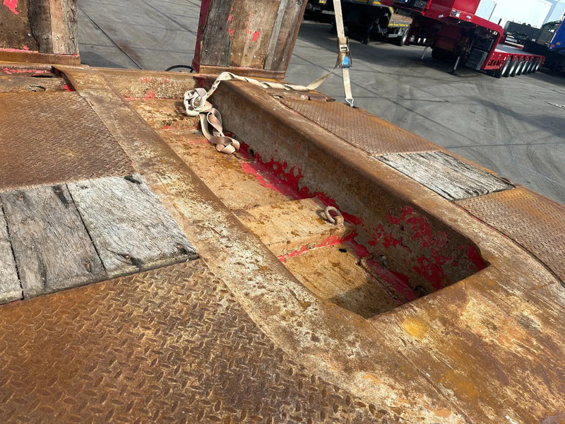 Góndola rebajadas semirremolque Faymonville F-S44-1AAA 4 AXLE, 2 STEERING AXLE, 7.9 METER EXTENADABLE DOUBLE RAMPS: foto 10 Góndola rebajadas semirremolque Faymonville F-S44-1AAA 4 AXLE, 2 STEERING AXLE, 7.9 METER EXTENADABLE DOUBLE RAMPS: foto 10