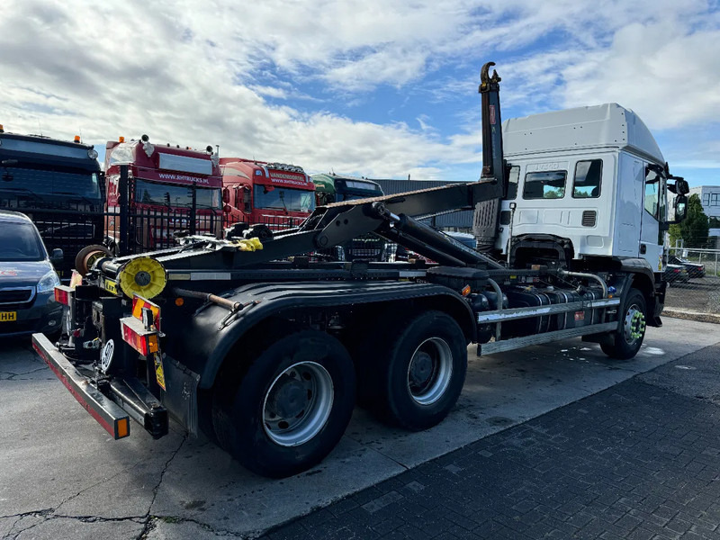 Iveco Stralis 450 6X4 - EURO 6 + MARREL 20T HOOK - Multibasculante camión: foto 5 Iveco Stralis 450 6X4 - EURO 6 + MARREL 20T HOOK - Multibasculante camión: foto 5