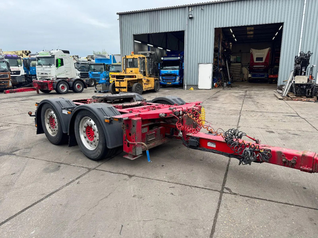 Krone ZZ 2X SAF AXLE UITSCHUIFBARE AANSLUITING - Remolque dolly: foto 1 Krone ZZ 2X SAF AXLE UITSCHUIFBARE AANSLUITING - Remolque dolly: foto 1