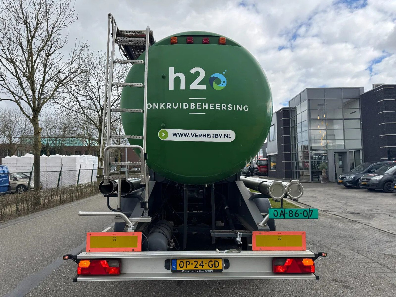 Magyar SR 3 MEB - 3 AXLE BPW + 5 COMP. + TÜV 03-2026 - Cisterna semirremolque: foto 3 Magyar SR 3 MEB - 3 AXLE BPW + 5 COMP. + TÜV 03-2026 - Cisterna semirremolque: foto 3