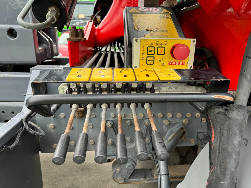 Multibasculante camión, Camión grúa Mercedes-Benz LS 1923 ATEGO + 2011 FASSI F110 + 2011 VDS HOOKLIFT: foto 19 Multibasculante camión, Camión grúa Mercedes-Benz LS 1923 ATEGO + 2011 FASSI F110 + 2011 VDS HOOKLIFT: foto 19