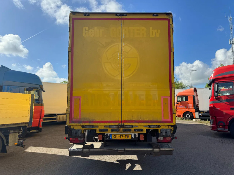 SYSTEM TRAILER TFSH 18 TRPLY - 2 AXLE SAF + STEERING AXLE - Caja cerrada semirremolque: foto 3 SYSTEM TRAILER TFSH 18 TRPLY - 2 AXLE SAF + STEERING AXLE - Caja cerrada semirremolque: foto 3