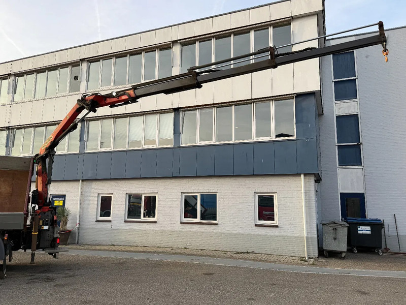 Scania G370 4X4 EURO 6 + 3-SIDE TIPPER + PALFINGER PK9002 + REMOTE - Volquete camión, Camión grúa: foto 4 Scania G370 4X4 EURO 6 + 3-SIDE TIPPER + PALFINGER PK9002 + REMOTE - Volquete camión, Camión grúa: foto 4