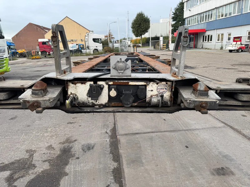 Schmitz Cargobull GOTHA SCF 24 SAF AXLE DISC BRAKES EXTENDABLE - Portacontenedore/ Intercambiable semirremolque: foto 2 Schmitz Cargobull GOTHA SCF 24 SAF AXLE DISC BRAKES EXTENDABLE - Portacontenedore/ Intercambiable semirremolque: foto 2
