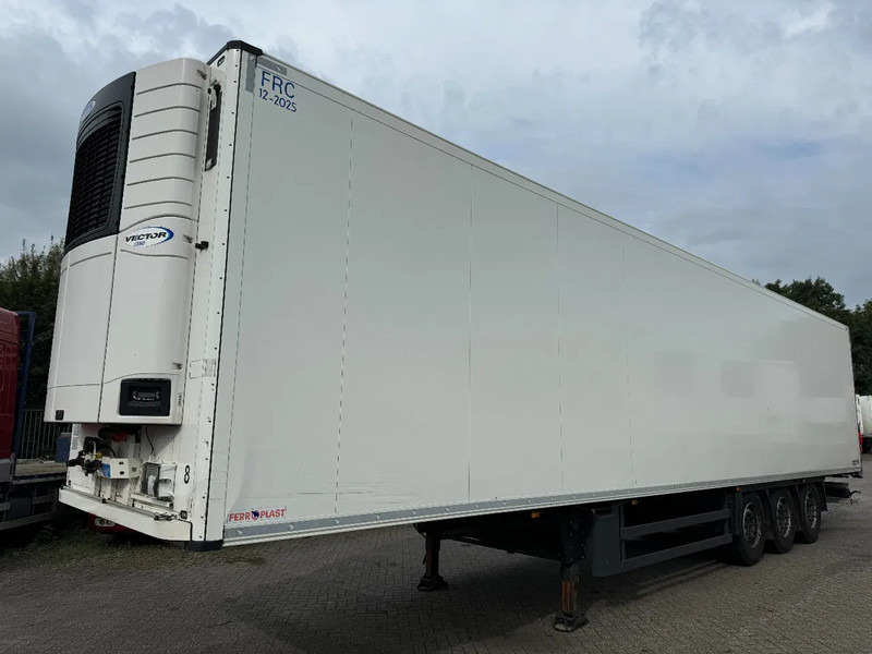 Schmitz Cargobull SCB S3B - 3 AXLE - CARRIER VECTOR 1350 - Frigorífico semirremolque: foto 1 Schmitz Cargobull SCB S3B - 3 AXLE - CARRIER VECTOR 1350 - Frigorífico semirremolque: foto 1