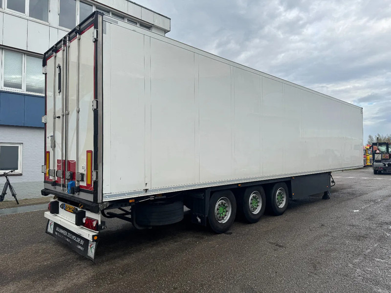 Schmitz Cargobull SCB*S3B + SLXi 300 THERMO KING D&E - DOPPELSTOCK - Frigorífico semirremolque: foto 4 Schmitz Cargobull SCB*S3B + SLXi 300 THERMO KING D&E - DOPPELSTOCK - Frigorífico semirremolque: foto 4