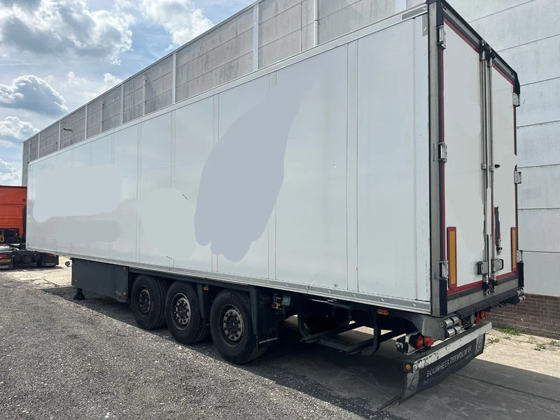 Schmitz Cargobull SCB*S3B THERMO KING SLX300E 3 AXLE - Frigorífico semirremolque: foto 3 Schmitz Cargobull SCB*S3B THERMO KING SLX300E 3 AXLE - Frigorífico semirremolque: foto 3