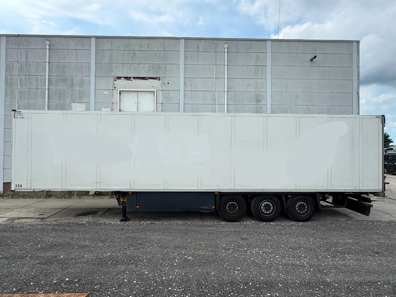 Schmitz Cargobull SCB*S3B THERMO KING SLX300E 3 AXLE - Frigorífico semirremolque: foto 2 Schmitz Cargobull SCB*S3B THERMO KING SLX300E 3 AXLE - Frigorífico semirremolque: foto 2