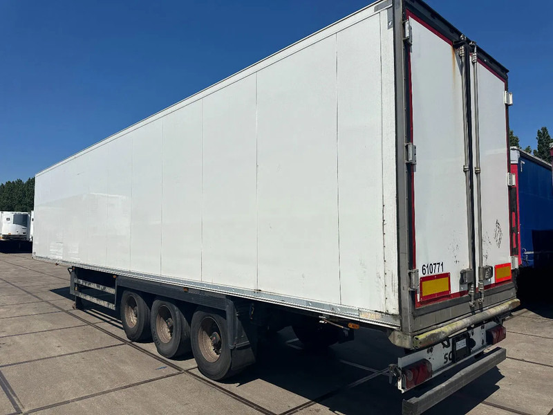 Schmitz Cargobull Schmitz Cargobull PRICES FROM €6950 TO €8950,- 40 X CARRIER 1850 MT D/E SAF AXELS - Frigorífico semirremolque: foto 4 Schmitz Cargobull Schmitz Cargobull PRICES FROM €6950 TO €8950,- 40 X CARRIER 1850 MT D/E SAF AXELS - Frigorífico semirremolque: foto 4