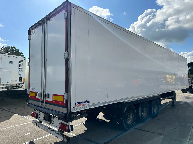 Schmitz Cargobull Schmitz Cargobull PRICES FROM €6950 TO €8950,- 40 X CARRIER 1850 MT D/E SAF AXELS - Frigorífico semirremolque: foto 4 Schmitz Cargobull Schmitz Cargobull PRICES FROM €6950 TO €8950,- 40 X CARRIER 1850 MT D/E SAF AXELS - Frigorífico semirremolque: foto 4