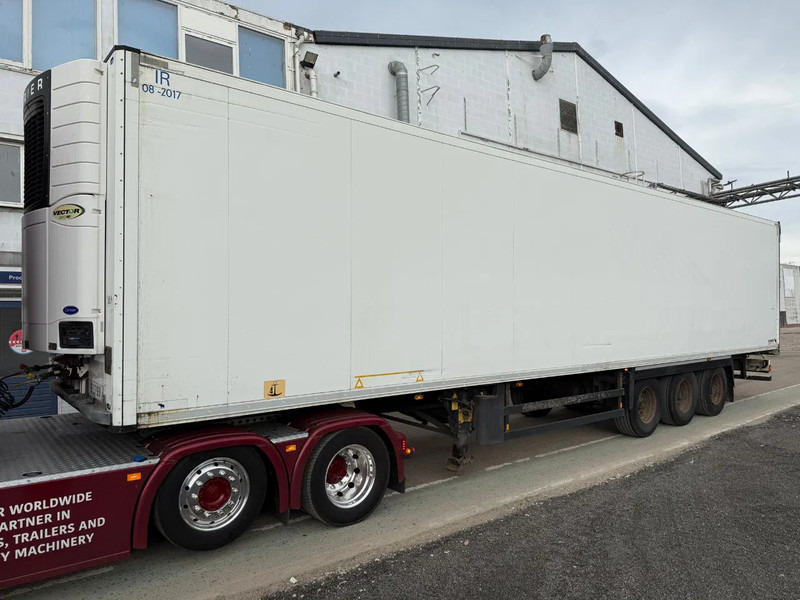 Schmitz Cargobull Schmitz Cargobull PRICES FROM €6950 TO €8950,- 40 X CARRIER 1850 MT D/E SAF AXELS - Frigorífico semirremolque: foto 1 Schmitz Cargobull Schmitz Cargobull PRICES FROM €6950 TO €8950,- 40 X CARRIER 1850 MT D/E SAF AXELS - Frigorífico semirremolque: foto 1