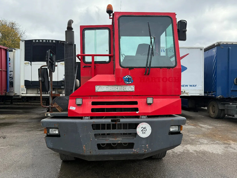 Terberg YT 180 4X2 - HUB REDUCTION + NL REGISTRATION! - Tractor industrial: foto 2 Terberg YT 180 4X2 - HUB REDUCTION + NL REGISTRATION! - Tractor industrial: foto 2