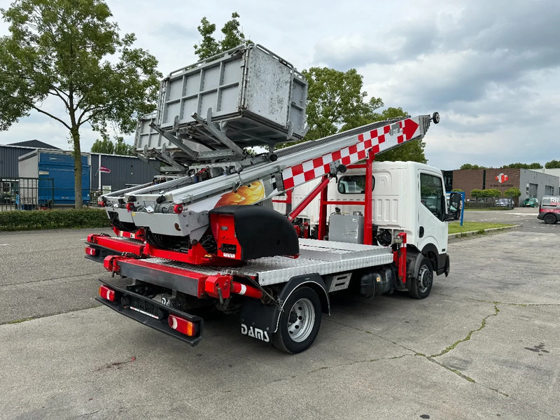 Nissan 3X UNIT CABSTAR 35.13 EURO 6 + LIFT 25 METER + REMOTE CONTROL - Vehículo comercial ligero: foto 4 Nissan 3X UNIT CABSTAR 35.13 EURO 6 + LIFT 25 METER + REMOTE CONTROL - Vehículo comercial ligero: foto 4