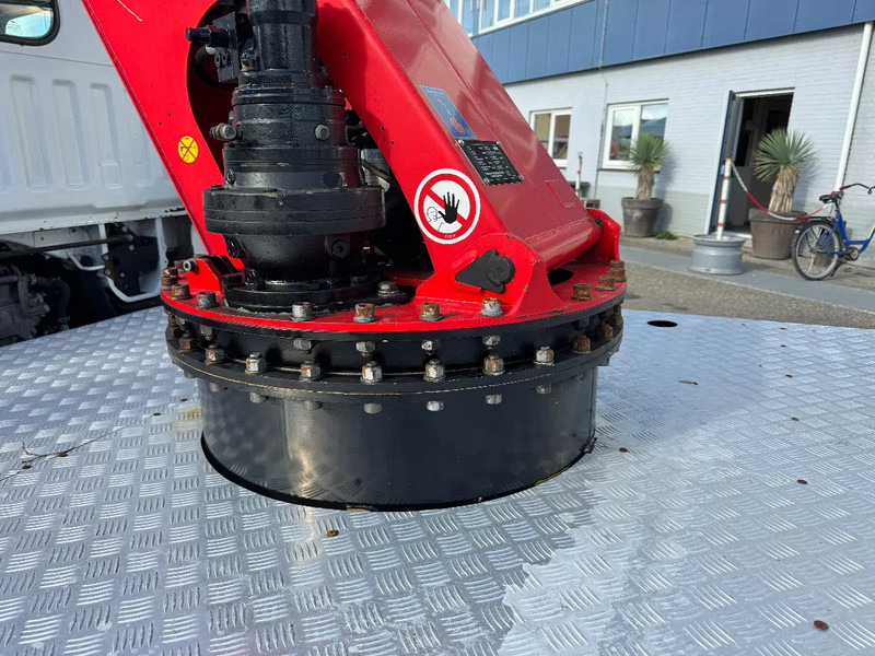 Nissan Cabstar PALFINGER HOOGWERKER 20 METER 35.14 - Vehículo comercial ligero: foto 5 Nissan Cabstar PALFINGER HOOGWERKER 20 METER 35.14 - Vehículo comercial ligero: foto 5