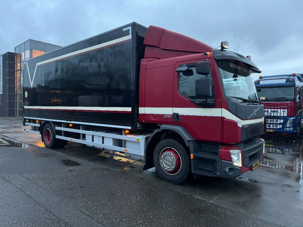 Volvo FE 280 4X2 EURO 6 DHOLLANDIA LIFT TÜV TILL 08-20 - Camión caja cerrada: foto 3 Volvo FE 280 4X2 EURO 6 DHOLLANDIA LIFT TÜV TILL 08-20 - Camión caja cerrada: foto 3