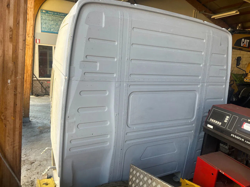 Volvo FH XL - Cabina e interior para Camión: foto 4 Volvo FH XL - Cabina e interior para Camión: foto 4