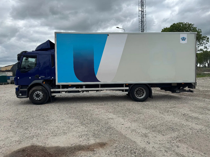 Volvo FL 250 4X2 EURO 6 CARGO LOCK + DHOLLANDIA LIFT TÜV TILL 02-2026 - Camión caja cerrada: foto 5 Volvo FL 250 4X2 EURO 6 CARGO LOCK + DHOLLANDIA LIFT TÜV TILL 02-2026 - Camión caja cerrada: foto 5