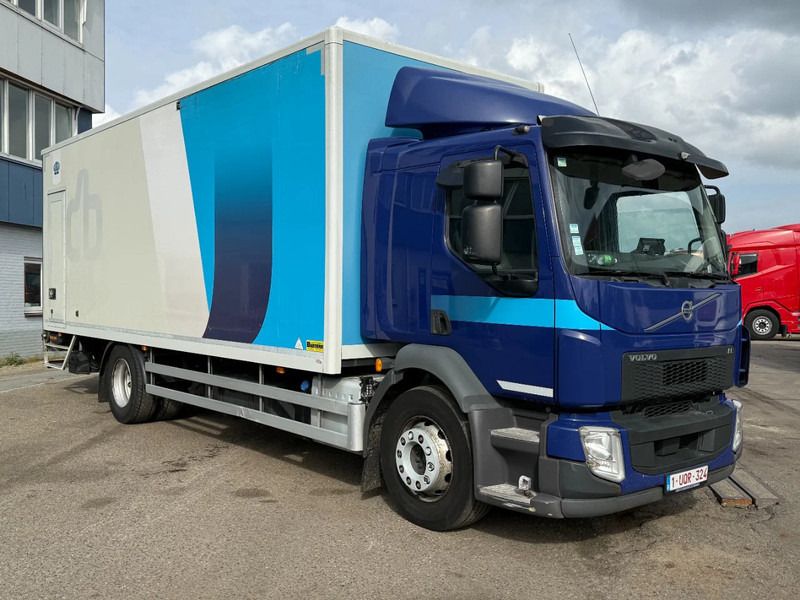 Volvo FL 250 4x2 GESLOTENBAKWAGEN+KLEP - Camión caja cerrada: foto 3 Volvo FL 250 4x2 GESLOTENBAKWAGEN+KLEP - Camión caja cerrada: foto 3