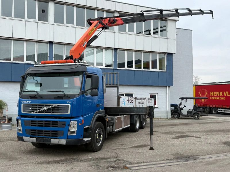 Volvo FM 300 FM 6X2 PK15502 5X HYDRO - Camión grúa: foto 1 Volvo FM 300 FM 6X2 PK15502 5X HYDRO - Camión grúa: foto 1